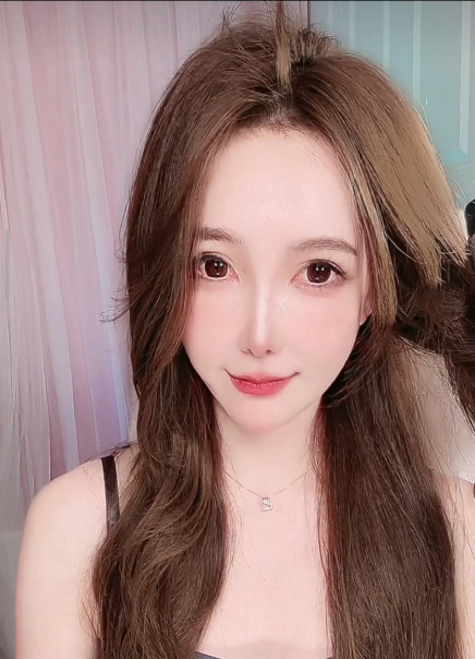 2025蛇蛇的直播间