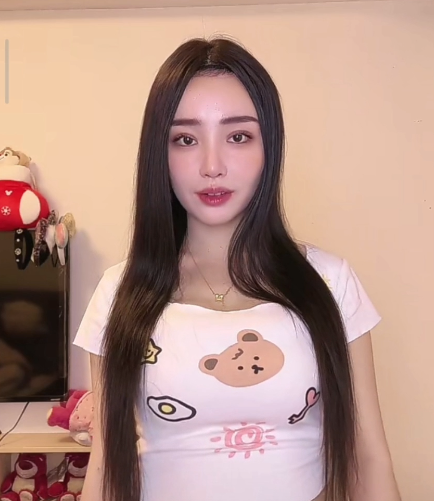 2025蛇蛇的直播间